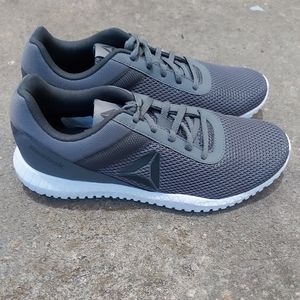 Mens grey running Reeboks